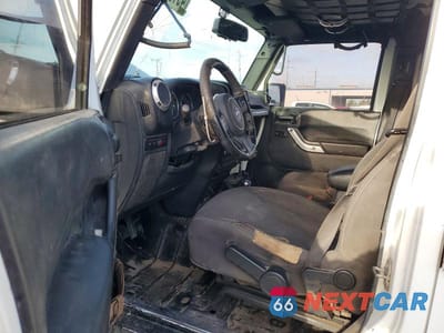 Zdjęcie 8 z 11 samochodu: 2017 JEEP WRANGLER UNLIMITED RUBICON VIN:1C4BJWFG1HL670955 - miniatura