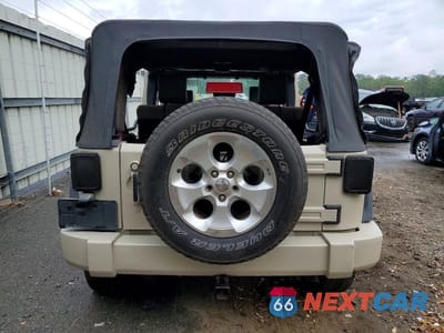 Zdjęcie 6 z 13 samochodu: 2008 JEEP WRANGLER UNLIMITED X VIN:1J4GB39168L515305 - miniatura