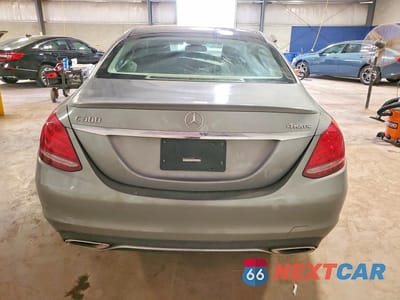 Zdjęcie 6 z 13 samochodu: 2016 MERCEDES-BENZ C 300 4MATIC VIN:55SWF4KB0GU109700 - miniatura