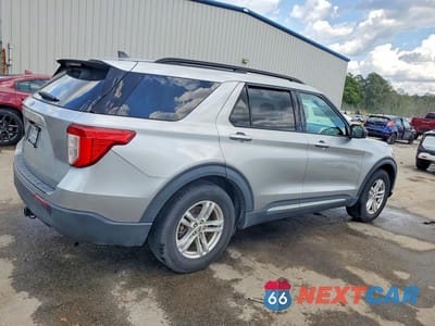 Trzecie zdjęcie samochodu z tyłu: 2021 FORD EXPLORER XLT VIN:1FMSK7DH0MGA51485 - miniatura
