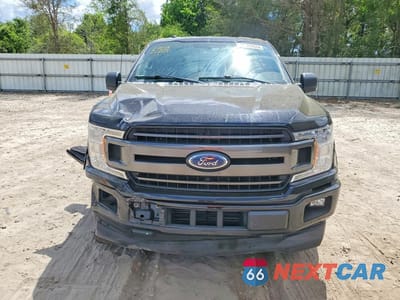 Piąte zdjęcie samochodu w środku: 2018 FORD F150 SUPERCREW VIN:1FTEW1CP6JKE21455 - miniatura