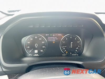 Zdjęcie 8 z 10 samochodu: 2018 VOLVO XC90 T6 VIN:YV4A22PK2J1333441 - miniatura