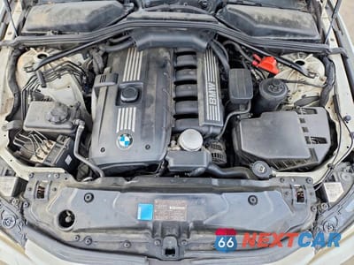 Zdjęcie 11 z 13 samochodu: 2008 BMW 528 I VIN:WBANU535X8BY65151 - miniatura