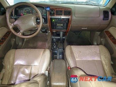 Zdjęcie 8 z 13 samochodu: 1998 TOYOTA 4RUNNER LIMITED VIN:JT3HN87R4W9015634 - miniatura