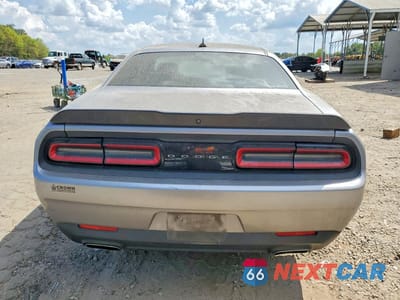 Zdjęcie 6 z 12 samochodu: 2017 DODGE CHALLENGER SXT VIN:2C3CDZAG7HH641031 - miniatura