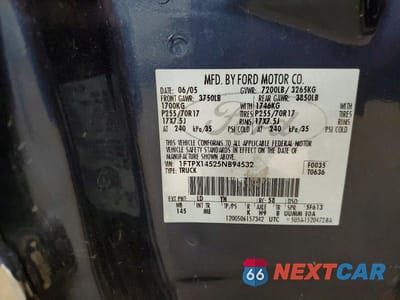 Zdjęcie 12 z 12 samochodu: 2005 FORD F150 VIN:1FTPX14525NB94532 - miniatura