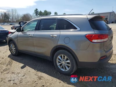 Drugie zdjęcie samochodu z przodu: 2016 KIA SORENTO LX V6 VIN:5XYPGDA52GG111116 - miniatura