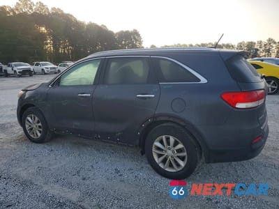 Drugie zdjęcie samochodu z przodu: 2017 KIA SORENTO LX V6 VIN:5XYPG4A53HG288842 - miniatura