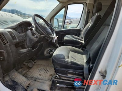 Zdjęcie 7 z 12 samochodu: 2014 RAM PROMASTER 2500 2500 HIGH VIN:3C6TRVDG1EE104655 - miniatura