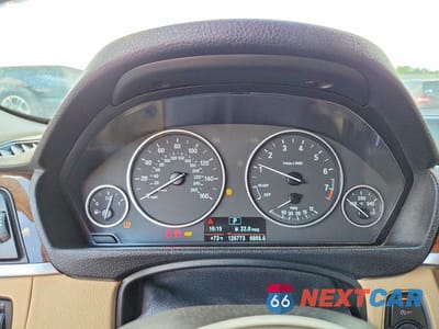 Zdjęcie 9 z 12 samochodu: 2014 BMW 320 I VIN:WBA3B1G52ENS78064 - miniatura