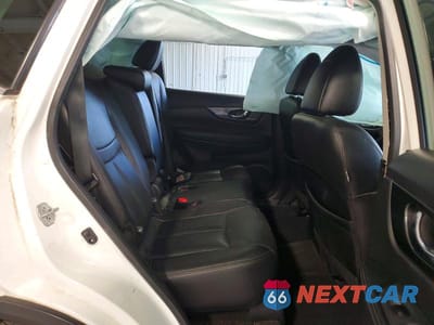Zdjęcie 11 z 14 samochodu: 2016 NISSAN ROGUE SL VIN:5N1AT2MVXGC837968 - miniatura