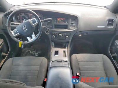 Zdjęcie 8 z 12 samochodu: 2012 DODGE CHARGER POLICE VIN:2C3CDXAG4CH190606 - miniatura