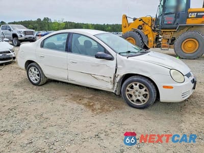 Czwarte zdjęcie samochodu z boku: 2004 DODGE NEON SXT VIN:1B3ES56C84D636387 - miniatura