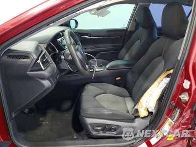 Zdjęcie 7 z 12 samochodu: 2019 TOYOTA CAMRY LE VIN:4T1B11HK2KU242569 - miniatura