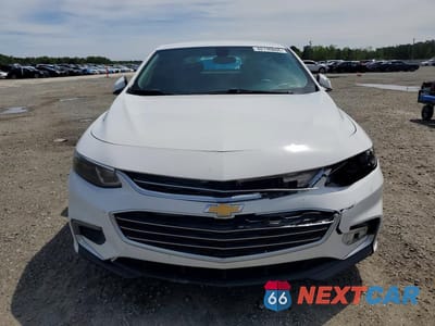 Piąte zdjęcie samochodu w środku: 2018 CHEV MALIBU LT VIN:1G1ZD5ST5JF151827 - miniatura