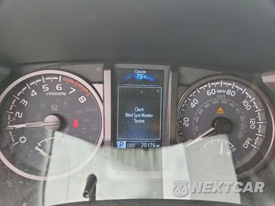 Zdjęcie 9 z 12 samochodu: 2023 TOYOTA TACOMA TRD OFF-ROAD VIN:3TMCZ5AN4PM584730 - miniatura