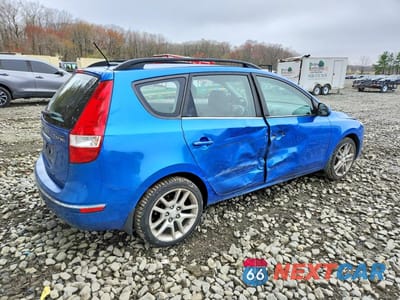 Trzecie zdjęcie samochodu z tyłu: 2010 HYUNDAI ELANTRA TOURING SE VIN:KMHDC8AE3AU056912 - miniatura