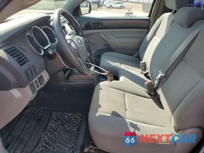 Zdjęcie 7 z 12 samochodu: 2013 TOYOTA TACOMA BASE VIN:5TFNX4CN5DX018555 - miniatura