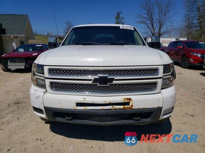 Piąte zdjęcie samochodu w środku: 2012 CHEVROLET SILVERADO K1500 LTZ VIN:3GCPKTE70CG202370 - miniatura