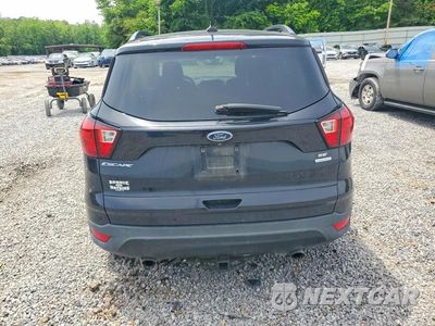 Zdjęcie 6 z 12 samochodu: 2019 FORD ESCAPE SE VIN:1FMCU0GD7KUB29399 - miniatura