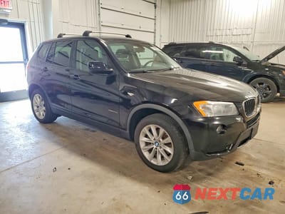 Czwarte zdjęcie samochodu z boku: 2013 BMW X3 XDRIVE28I VIN:5UXWX9C51D0A09105 - miniatura