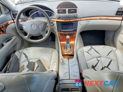 Zdjęcie 8 z 12 samochodu: 2004 MERCEDES-BENZ E 320 4MATIC VIN:WDBUH82J64X117141 - miniatura