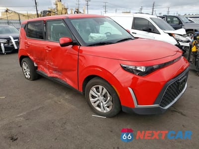 Czwarte zdjęcie samochodu z boku: 2023 KIA SOUL LX VIN:KNDJ23AU9P7198712 - miniatura