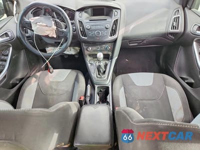 Zdjęcie 8 z 12 samochodu: 2015 FORD FOCUS ST VIN:1FADP3L95FL299670 - miniatura