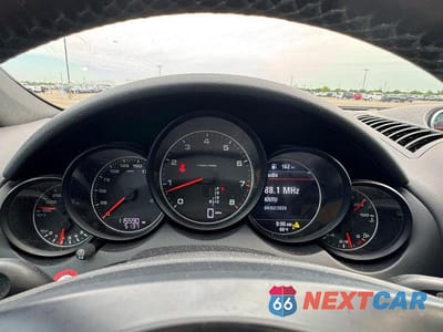 Zdjęcie 8 z 10 samochodu: 2014 PORSCHE CAYENNE VIN:WP1AA2A28ELA02404 - miniatura