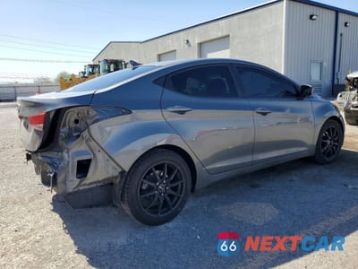 Trzecie zdjęcie samochodu z tyłu: 2014 HYUNDAI ELANTRA SE VIN:5NPDH4AE3EH511949 - miniatura