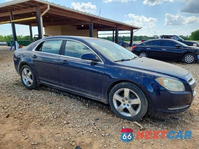 Czwarte zdjęcie samochodu z boku: 2009 CHEVROLET MALIBU 1LT VIN:1G1ZH57B39F259220 - miniatura