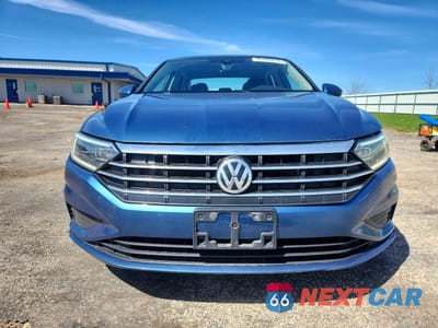 Piąte zdjęcie samochodu w środku: 2019 VOLKSWAGEN JETTA SEL VIN:3VWEB7BU9KM192525 - miniatura