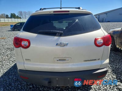 Zdjęcie 6 z 13 samochodu: 2011 CHEVROLET TRAVERSE LT VIN:1GNKRGED0BJ374728 - miniatura