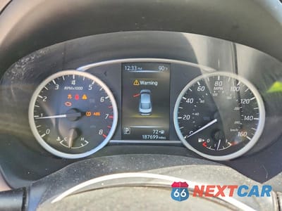 Zdjęcie 9 z 11 samochodu: 2016 NISSAN SENTRA SV VIN:3N1AB7AP0GY278323 - miniatura