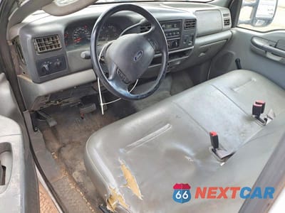 Zdjęcie 8 z 11 samochodu: 2004 FORD F250 SUPER DUTY VIN:1FTNF20L44ED86294 - miniatura