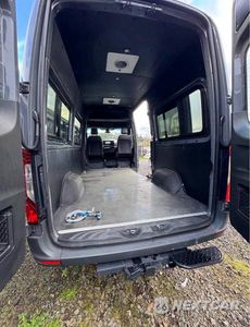 Zdjęcie 12 z 14 samochodu: 2025 MERCEDES-BENZ SPRINTER 2500 VIN:W1W4NBVYXST212908 - miniatura