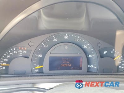 Zdjęcie 9 z 11 samochodu: 2003 MERCEDES-BENZ C 240 VIN:WDBRF61J63A470885 - miniatura