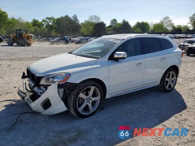 2013 VOLVO XC60 T6 YV4902DZ2D2456665 - główne zdjęcie licytacji z USA - miniatura