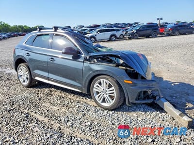 Czwarte zdjęcie samochodu z boku: 2019 AUDI Q5 PREMIUM PLUS VIN:WA1BNAFY0K2037709 - miniatura