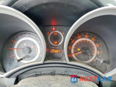 Zdjęcie 9 z 12 samochodu: 2014 TOYOTA SCION TC VIN:JTKJF5C71E3088340 - miniatura