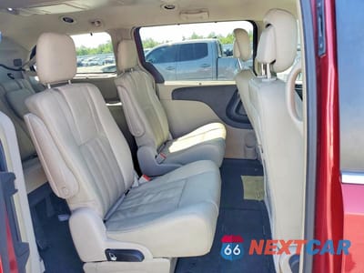 Zdjęcie 11 z 13 samochodu: 2015 CHRYSLER TOWN & COUNTRY TOURING VIN:2C4RC1BG2FR626999 - miniatura
