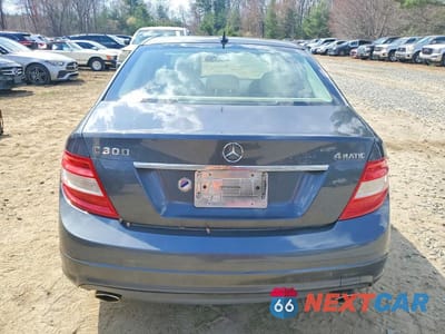Zdjęcie 6 z 12 samochodu: 2010 MERCEDES-BENZ C 300 4MATIC VIN:WDDGF8BB4AF478498 - miniatura