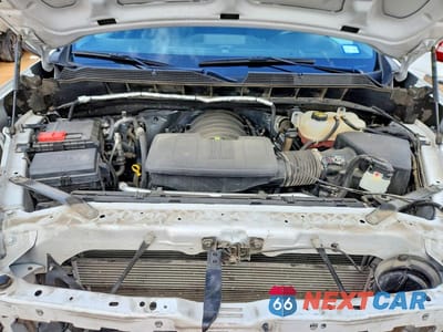 Zdjęcie 11 z 12 samochodu: 2023 CHEVROLET SILVERADO K1500 VIN:1GCUDAED3PZ307045 - miniatura