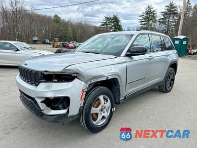 2025 JEEP GRAND CHEROKEE LAREDO 1C4RJHAGXS8656063 - główne zdjęcie licytacji z USA - miniatura
