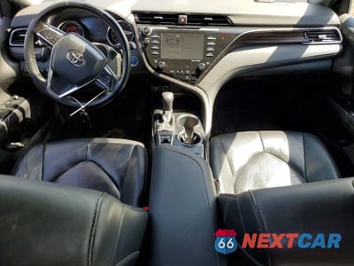Zdjęcie 8 z 12 samochodu: 2020 TOYOTA CAMRY XLE VIN:4T1F31AKXLU541010 - miniatura