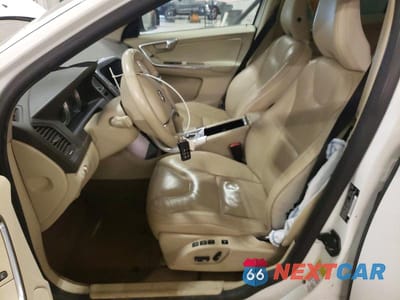 Zdjęcie 7 z 14 samochodu: 2012 VOLVO XC60 3.2 VIN:YV4952DZ7C2326316 - miniatura
