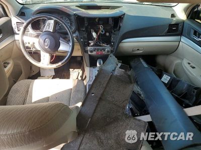 Zdjęcie 8 z 13 samochodu: 2011 SUBARU OUTBACK 2.5I PREMIUM VIN:4S4BRBCC1B3415406 - miniatura