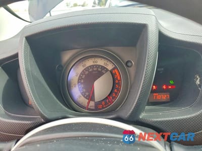 Zdjęcie 9 z 12 samochodu: 2013 SCION XD BASE VIN:JTKKUPB41D1029120 - miniatura