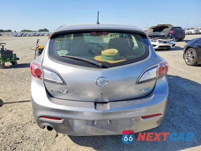 Zdjęcie 6 z 13 samochodu: 2012 MAZDA 3 I VIN:JM1BL1L86C1607042 - miniatura