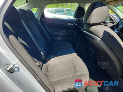 Zdjęcie 10 z 13 samochodu: 2020 KIA OPTIMA LX VIN:5XXGT4L3XLG443262 - miniatura